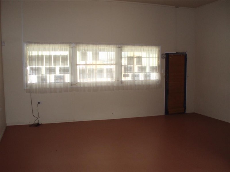 40 Central Street,, Mount Morgan QLD 4714