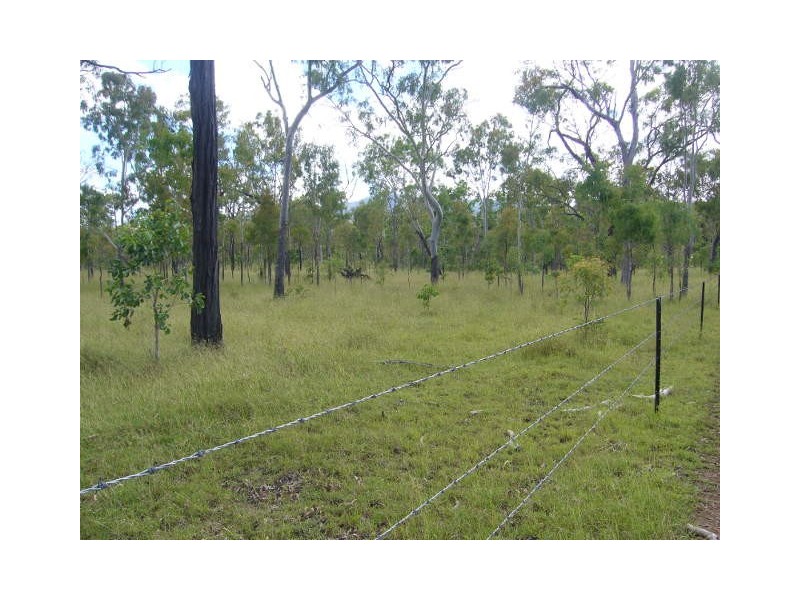 “Flagstone” Normanby Road, Bowen QLD 4805