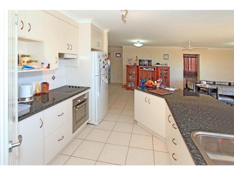 14 Mamalis Street, Gracemere QLD 4702