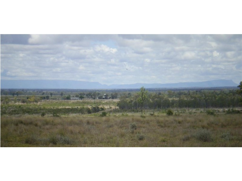 2354 Alsace Road, Dingo QLD 4702