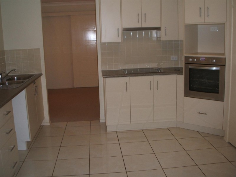 33 Origano Avenue, Gracemere QLD 4702