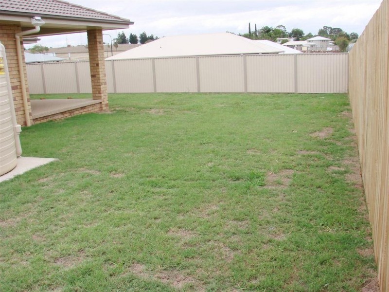 7 Premier Court, Gracemere QLD 4702