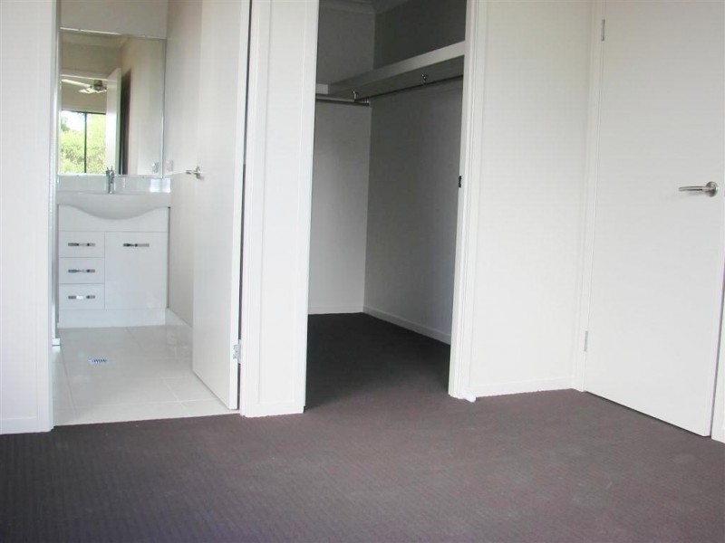 Unit 1/4 Mallet Close, Gracemere QLD 4702