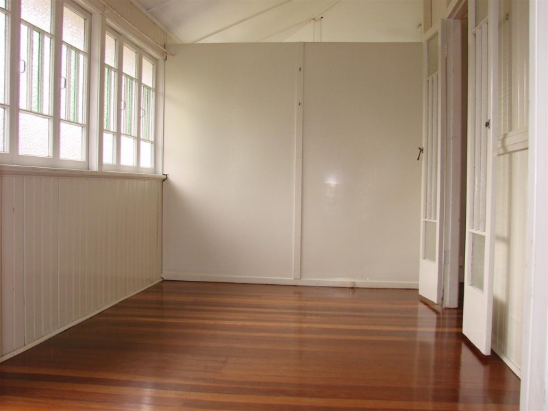 74 Lucas Street, Berserker QLD 4701