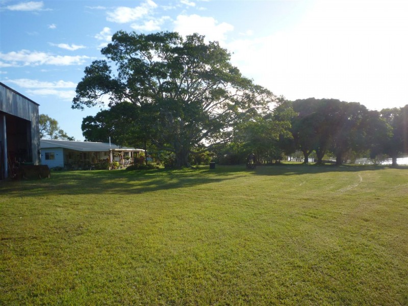 696 Lake Mary Road, Lake Mary QLD 4703