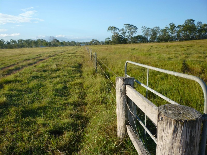 696 Lake Mary Road, Lake Mary QLD 4703