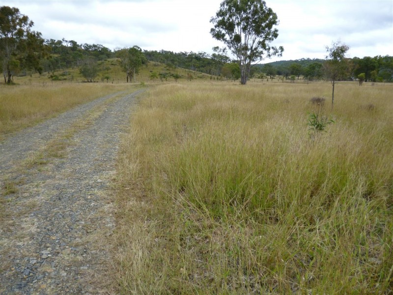 585 Oakey Creek Road, Oakey Creek QLD 4714