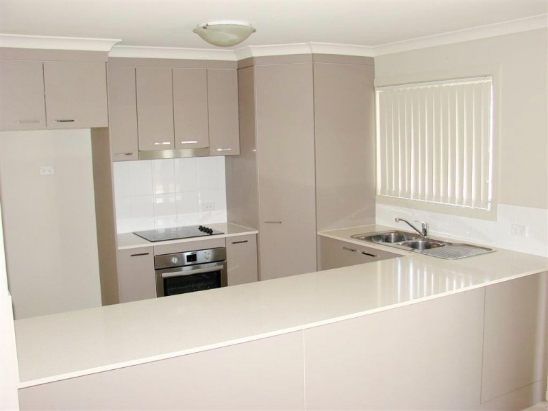 4 Tawarra Crescent, Gracemere QLD 4702