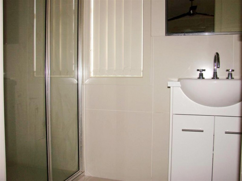 4 Tawarra Crescent, Gracemere QLD 4702