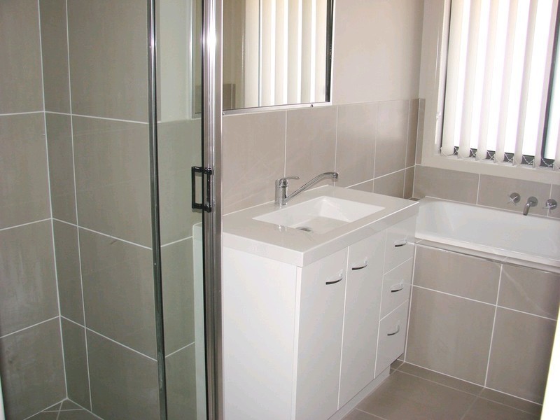 65 Burke and Wills Drive, Gracemere QLD 4702