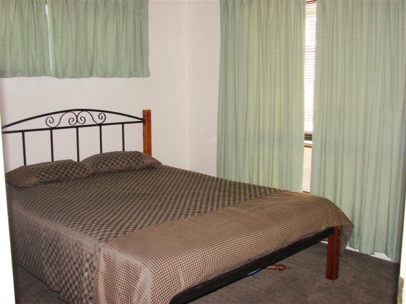 8 Misfeld Close, Gracemere QLD 4702