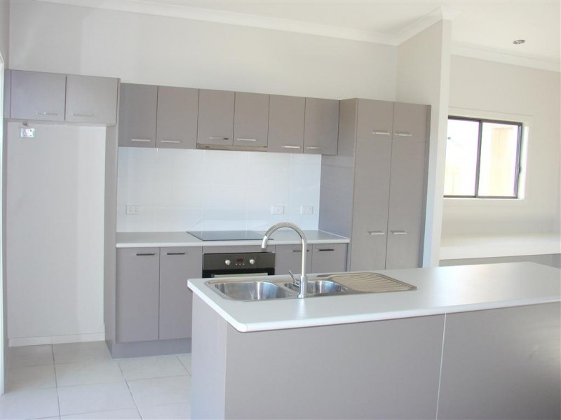 12 Conway Court, Gracemere QLD 4702