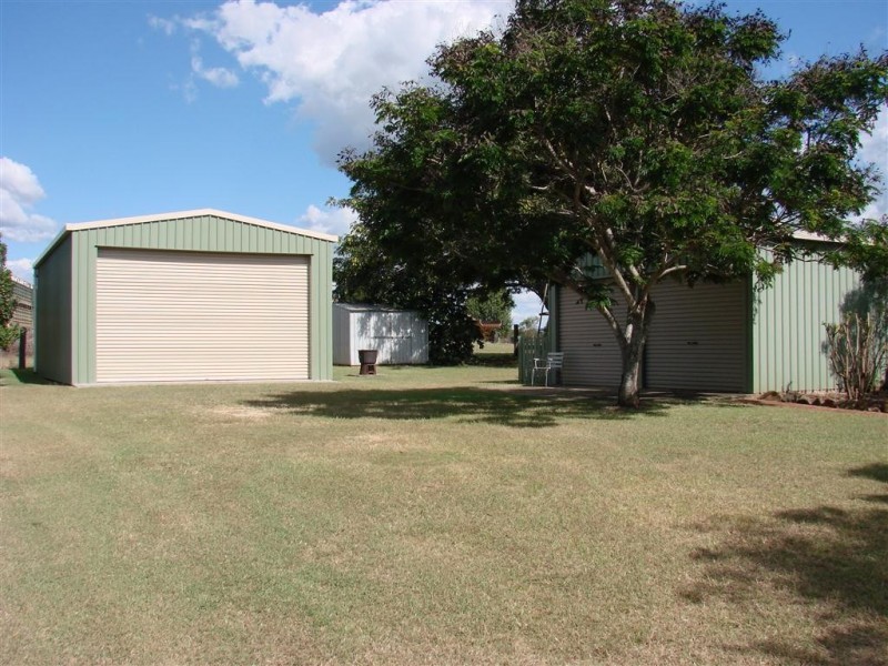 109 Somerset Road, Gracemere QLD 4702