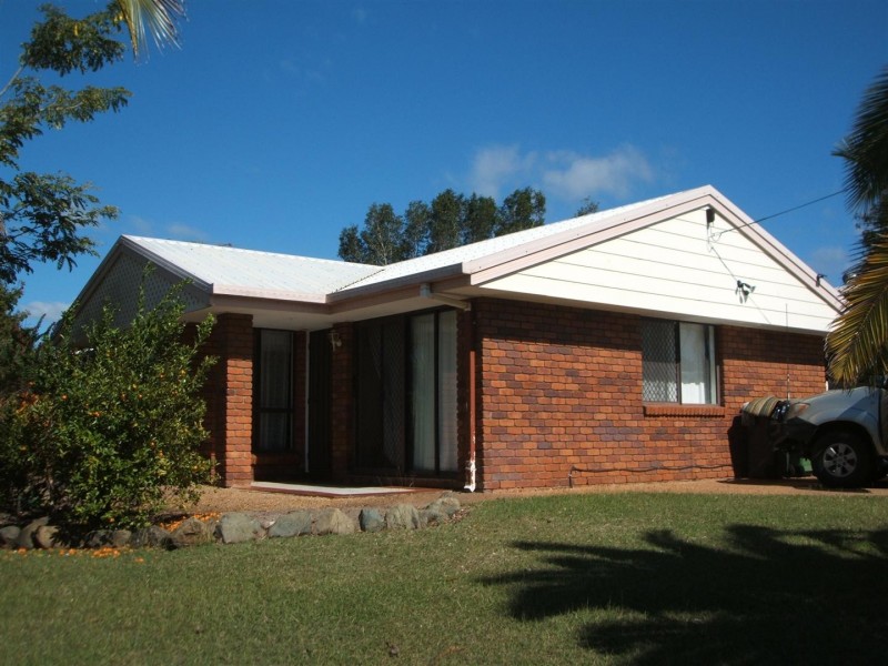 42 Cowan Street, Gracemere QLD 4702