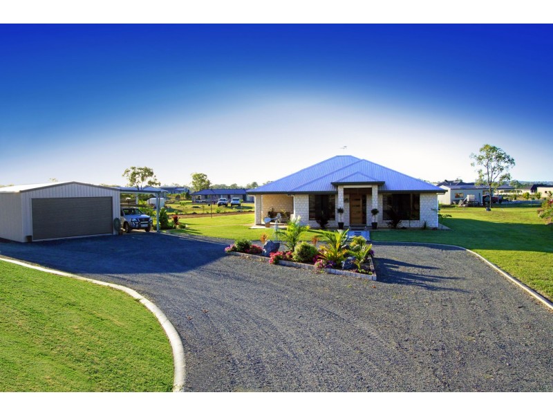 14 Freeman Court, Gracemere QLD 4702