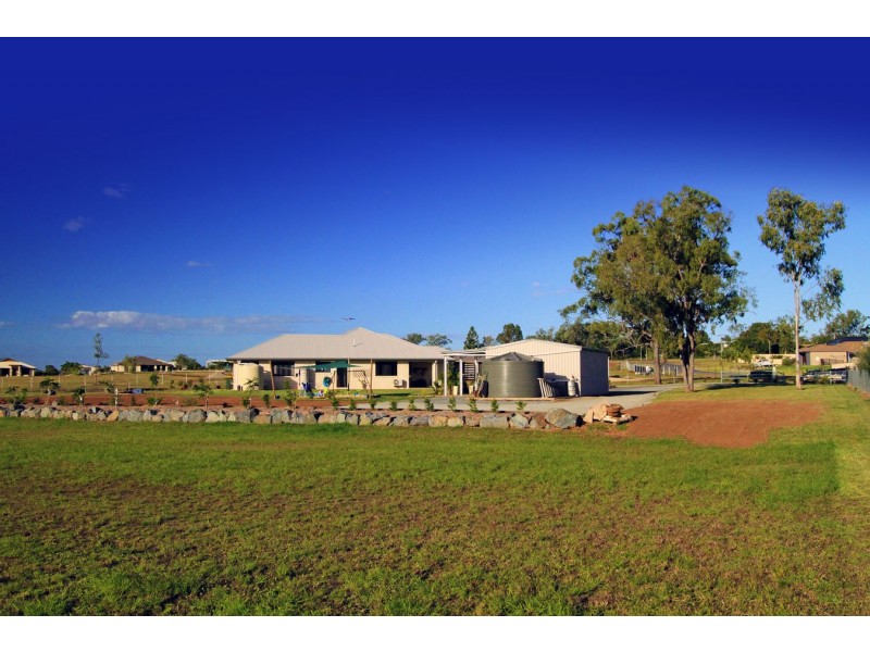 14 Freeman Court, Gracemere QLD 4702