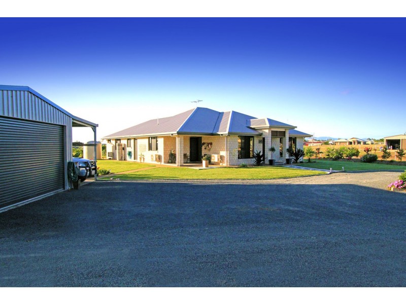 14 Freeman Court, Gracemere QLD 4702
