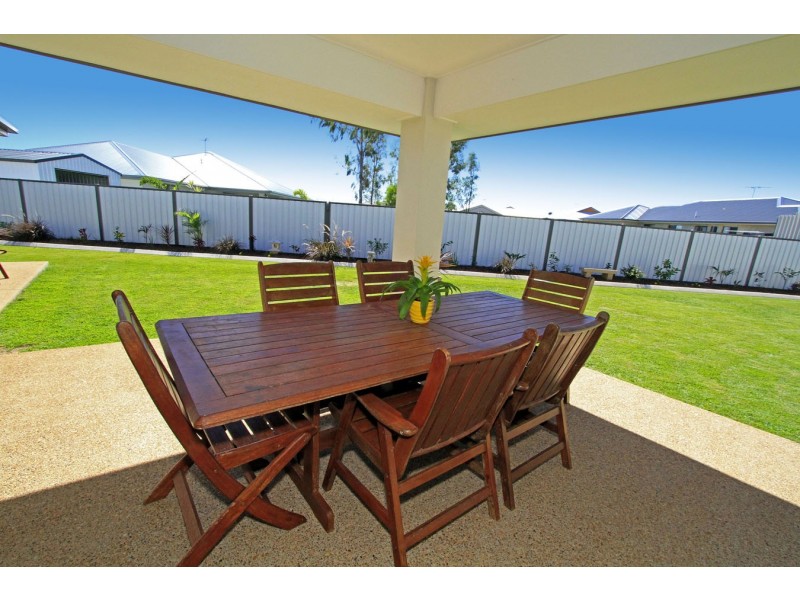 6 Bates Court, Gracemere QLD 4702