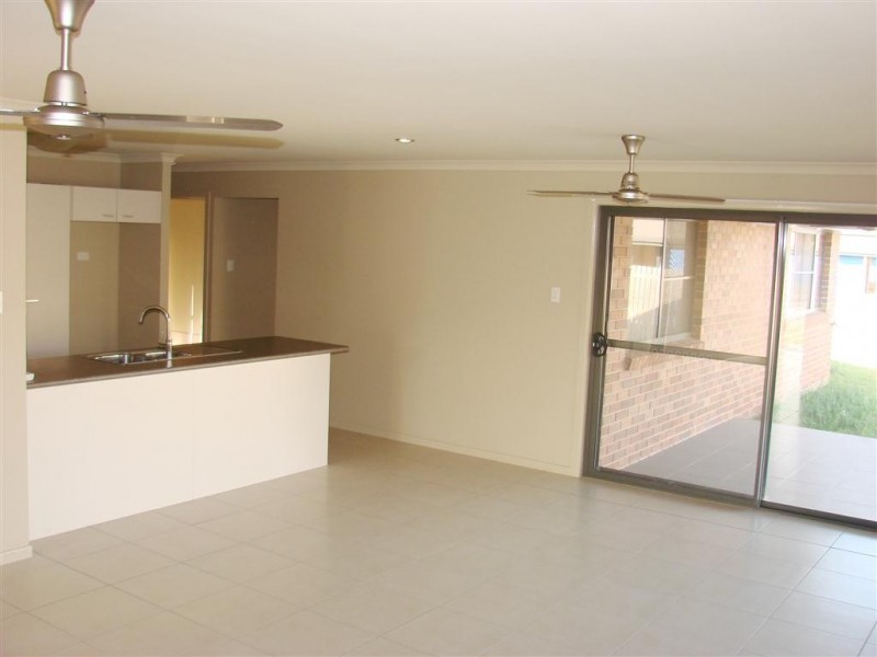 3 Flinders Court, Gracemere QLD 4702