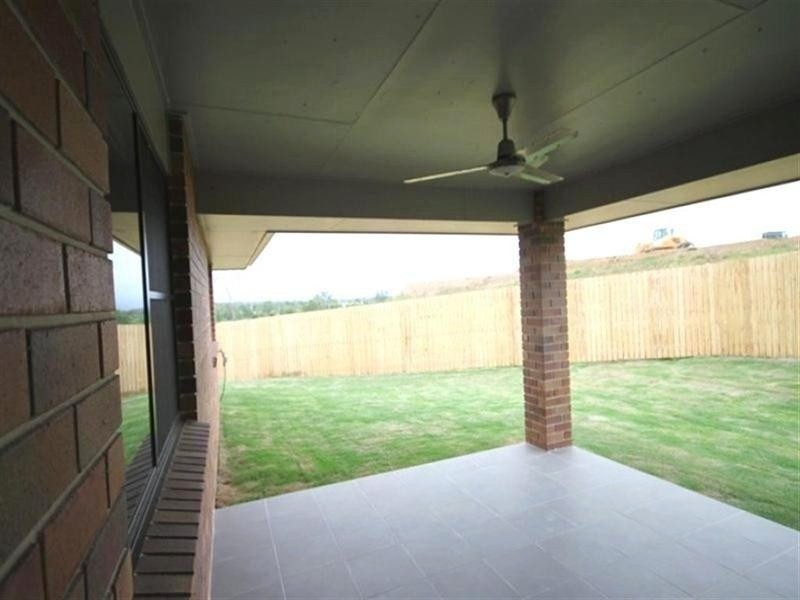 3 Flinders Court, Gracemere QLD 4702