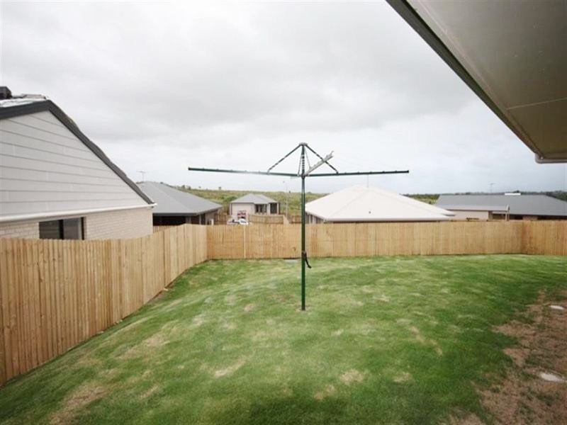 3 Flinders Court, Gracemere QLD 4702