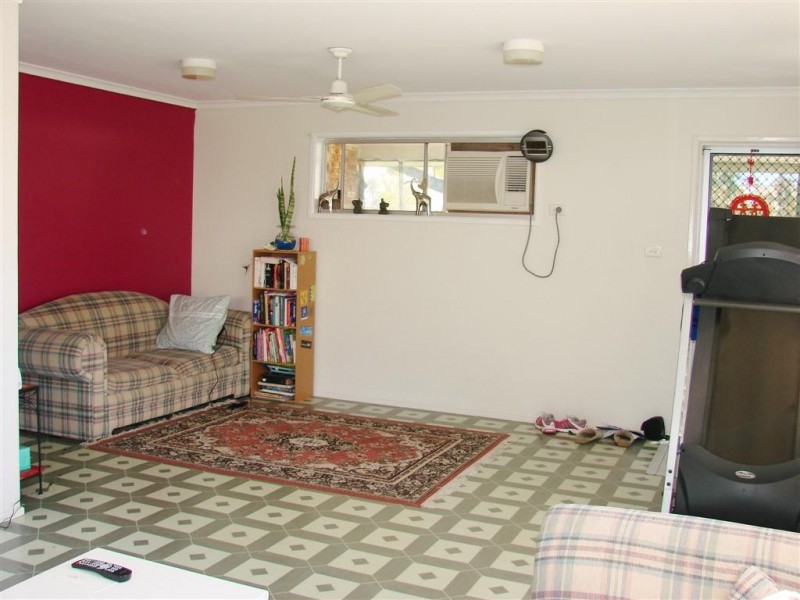 15 Mallet Close, Gracemere QLD 4702