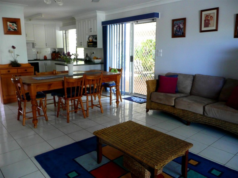 64 Davison Street, Gracemere QLD 4702