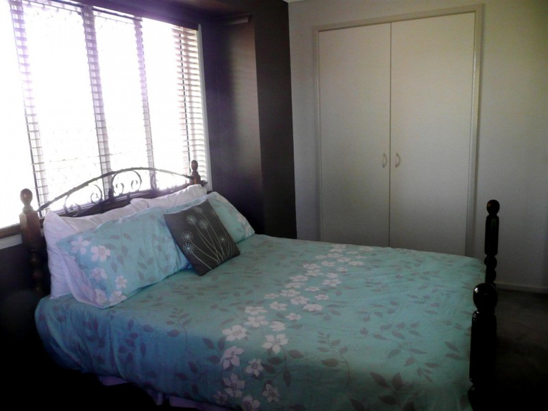 64 Davison Street, Gracemere QLD 4702