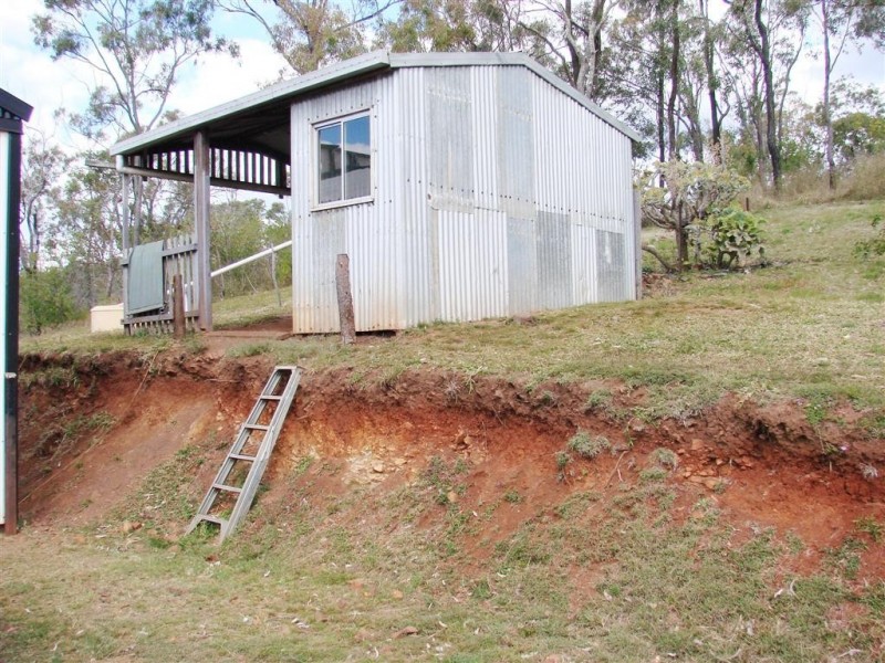 12 Whitely Street, Mount Morgan QLD 4714