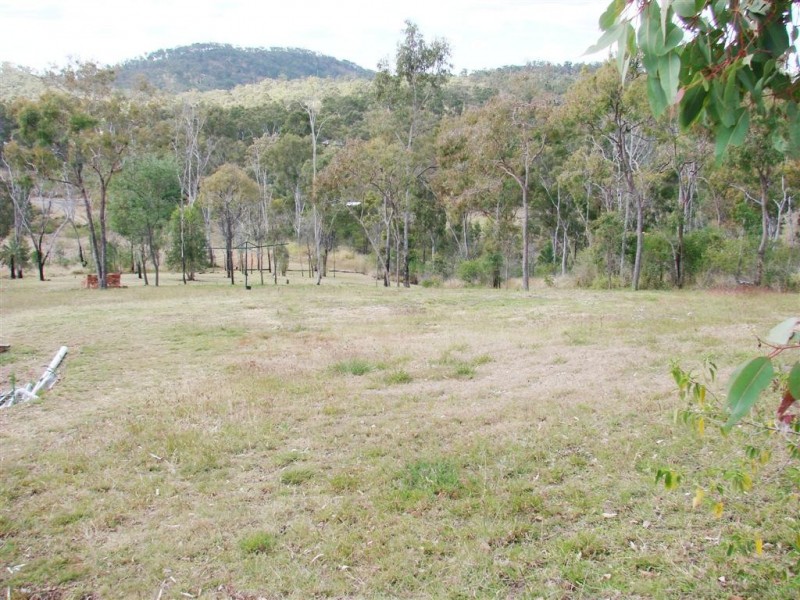 12 Whitely Street, Mount Morgan QLD 4714