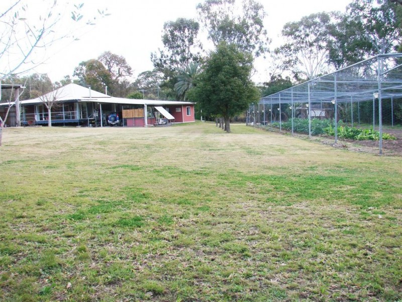 50725 Burnett Highway, Mount Morgan QLD 4714