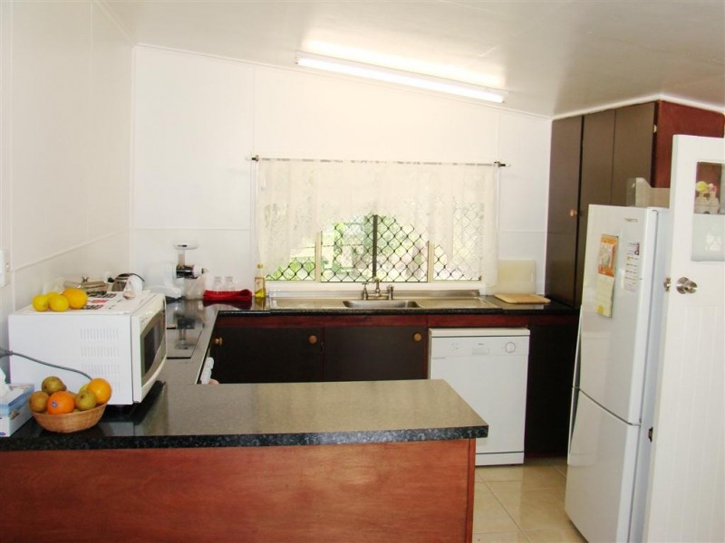 50725 Burnett Highway, Mount Morgan QLD 4714