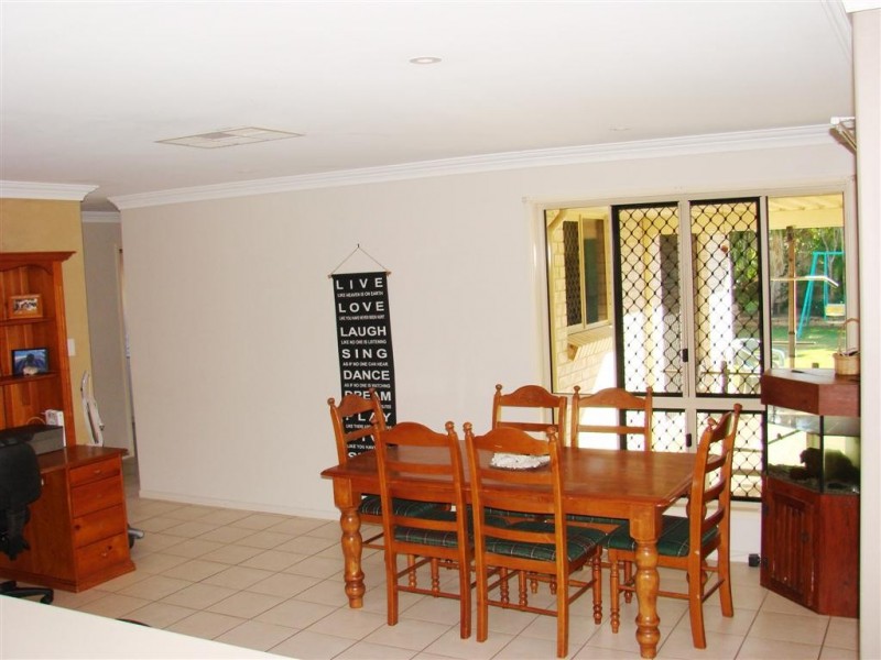 42 Rosewood Avenue, Gracemere QLD 4702