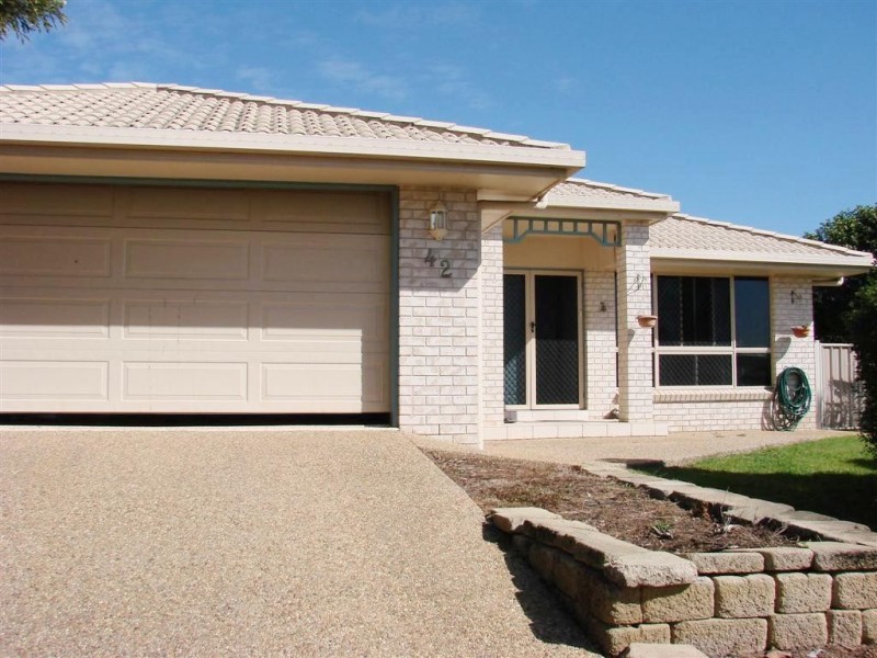 42 Rosewood Avenue, Gracemere QLD 4702