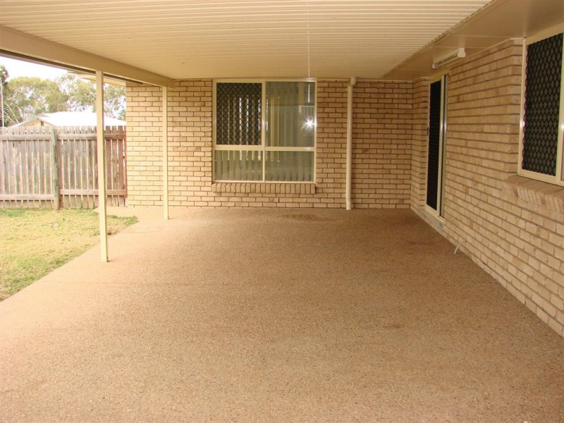 9 Isabel Court, Gracemere QLD 4702