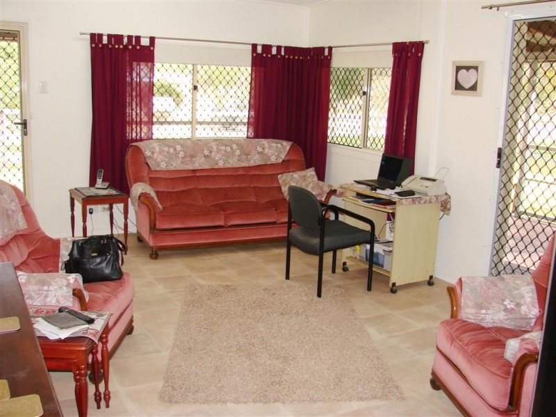 50725 Burnett Highway, Mount Morgan QLD 4714