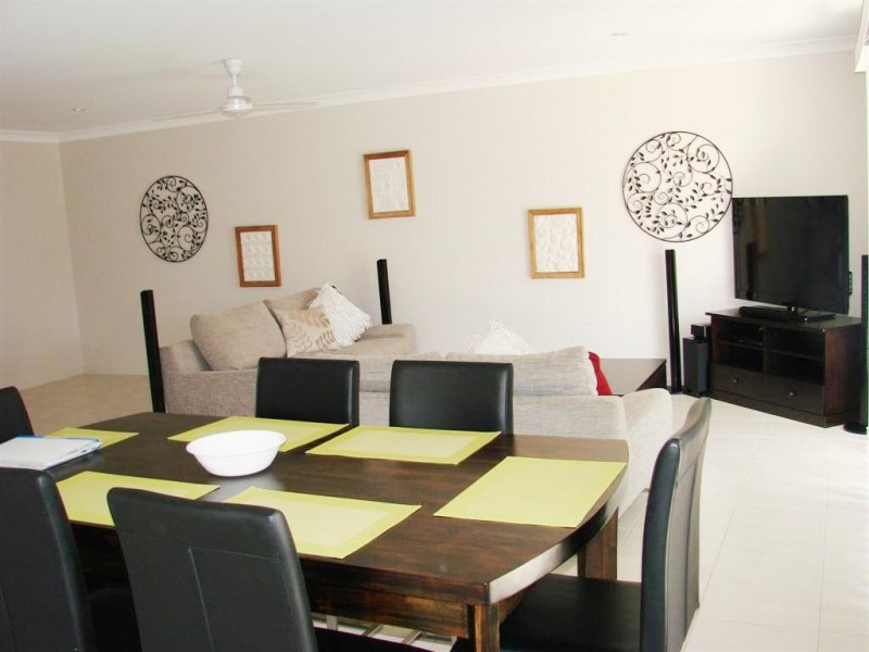 Unit 2/31 Leichhardt Drive, Gracemere QLD 4702