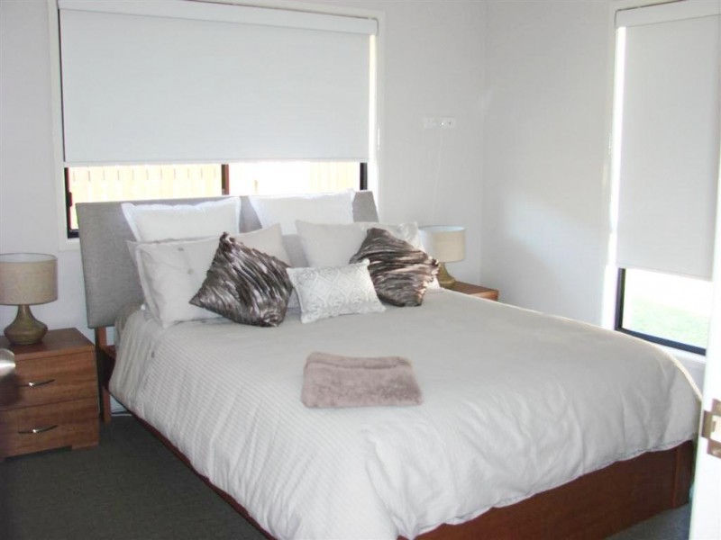 Unit 2/31 Leichhardt Drive, Gracemere QLD 4702