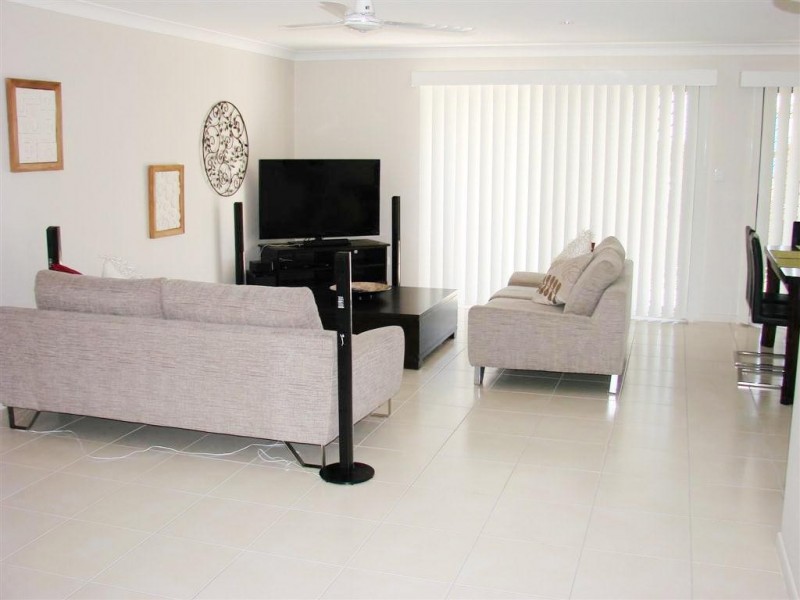 Unit 2/31 Leichhardt Drive, Gracemere QLD 4702
