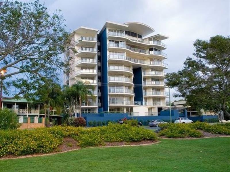 302/6 “The Rocks” Victoria Parade, Rockhampton City QLD 4700