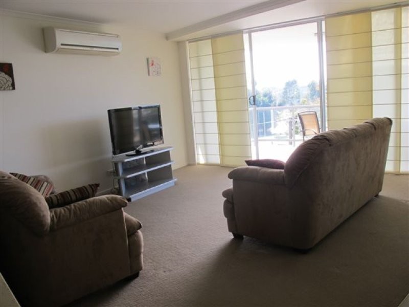 302/6 “The Rocks” Victoria Parade, Rockhampton City QLD 4700