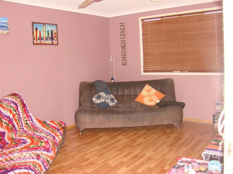 10 Schirmer Close, Gracemere QLD 4702