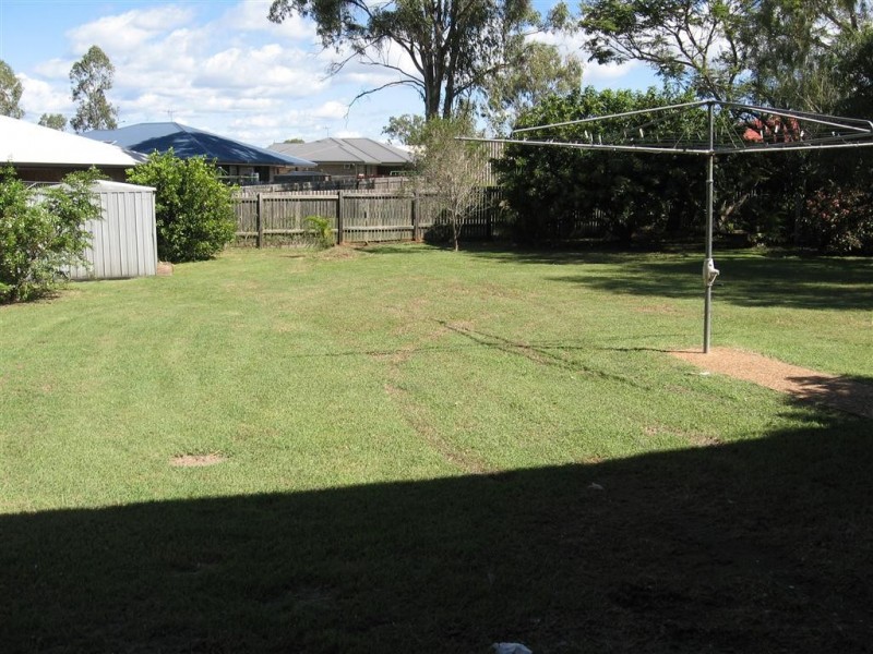 10 Schirmer Close, Gracemere QLD 4702