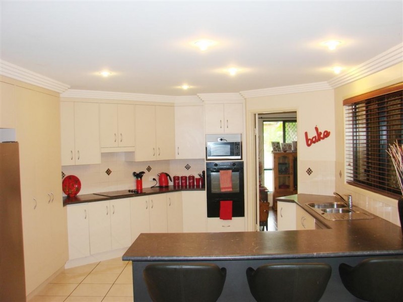38 Stover Street, Gracemere QLD 4702