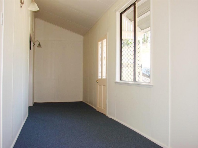 18 Pattison Street, Mount Morgan QLD 4714