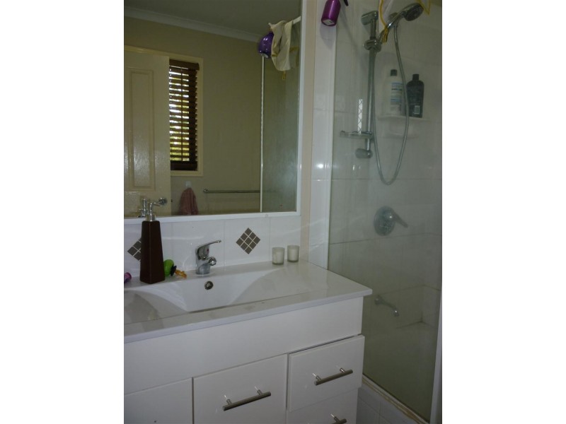 65 Moonmera Street, Kabra QLD 4702