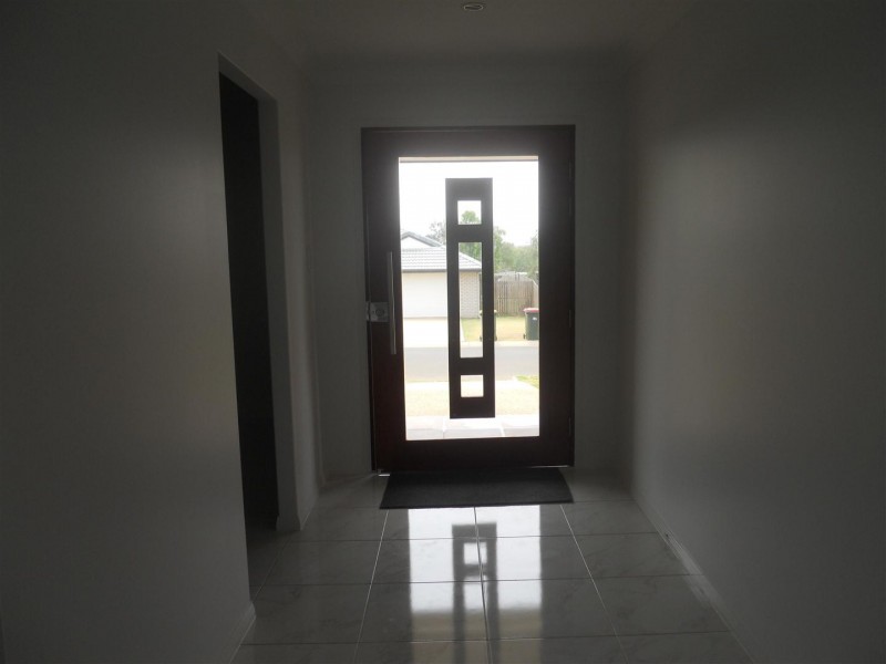 5 Violet Drive, Gracemere QLD 4702