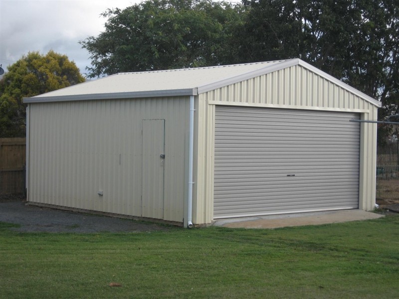 16 Gleeson Close, Gracemere QLD 4702