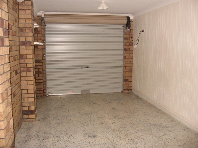 16 Gleeson Close, Gracemere QLD 4702