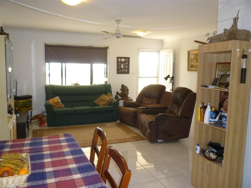 54 West Street, Gracemere QLD 4702